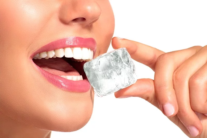 don't chew on ice dental tip